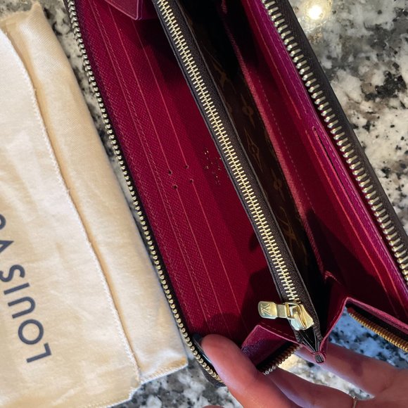 Louis Vuitton Clemence Wallet - Picture 6 of 7